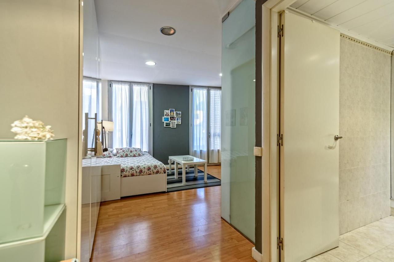Loft En Badalona Centro Apartment Exterior photo